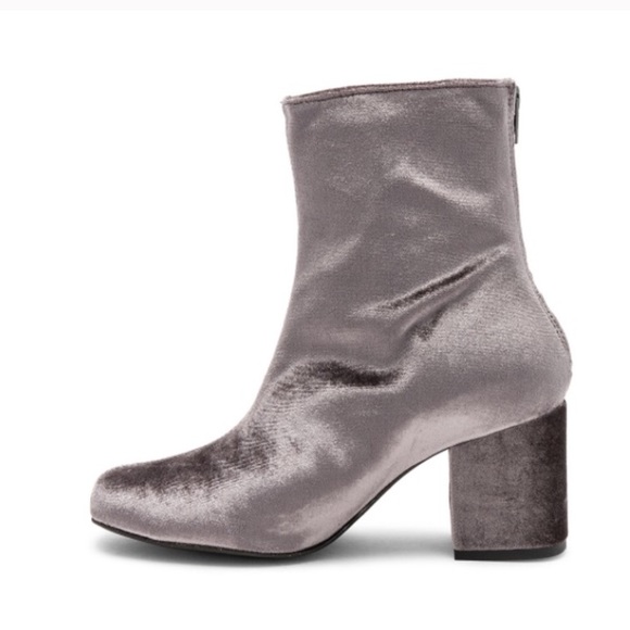 NWT Free people Cecile velvet heel boot - Picture 6 of 6